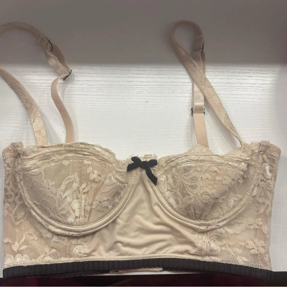 Anthropologie eloise “voila” longline bra